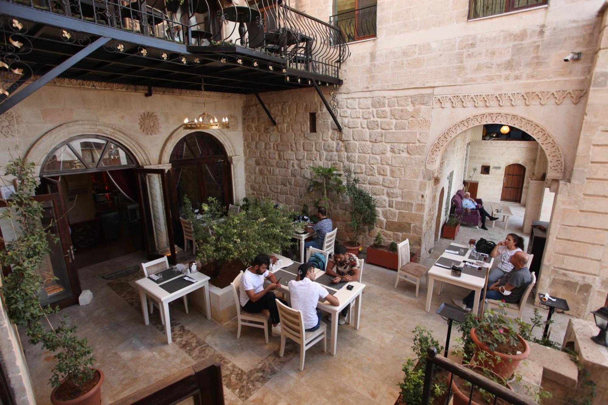 Tuğhan Hotel Mardin Buitenkant foto