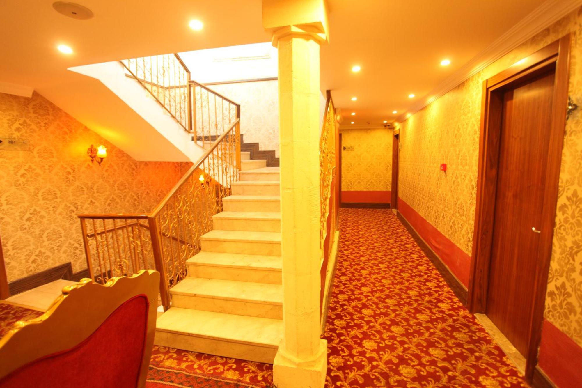 Tuğhan Hotel Mardin Buitenkant foto