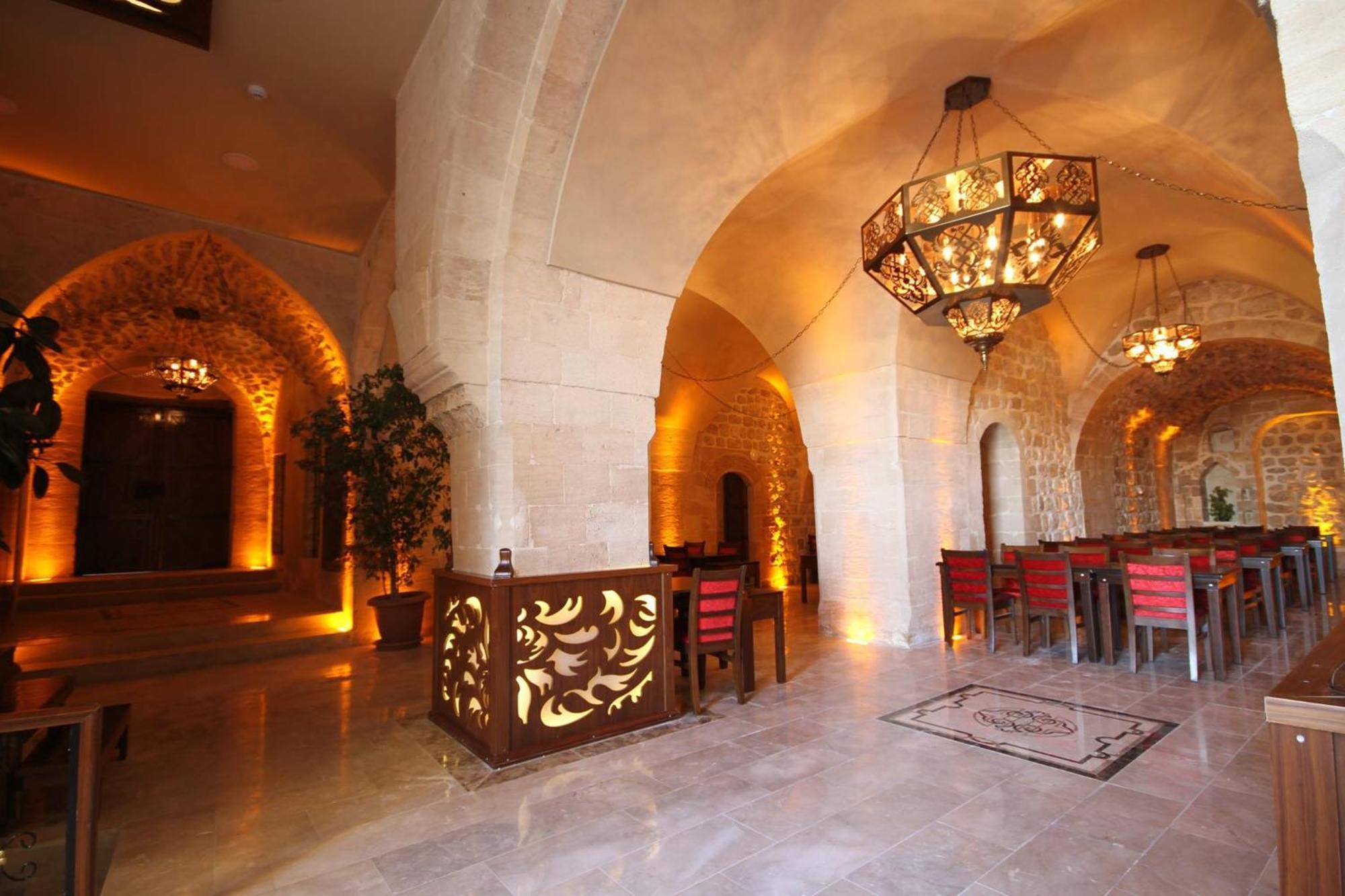 Tuğhan Hotel Mardin Buitenkant foto