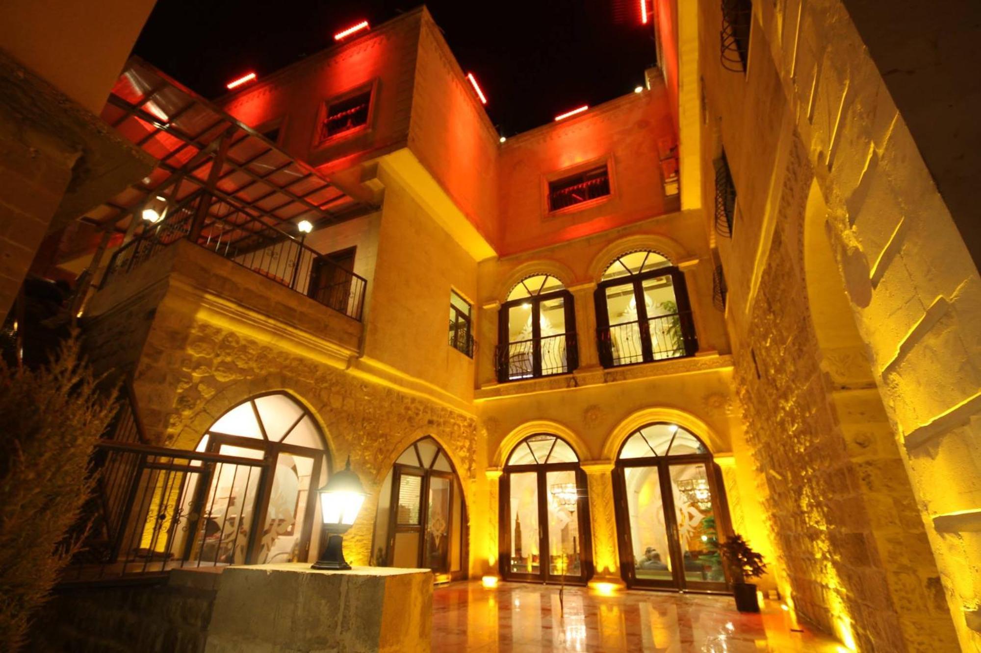 Tuğhan Hotel Mardin Buitenkant foto